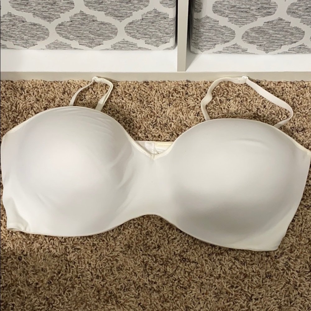 Dominique Bra